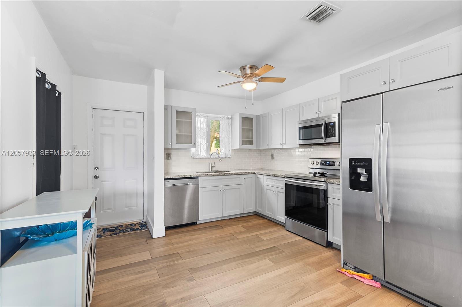 17410 NE 11th Ave, Miami FL 33162 photo 5