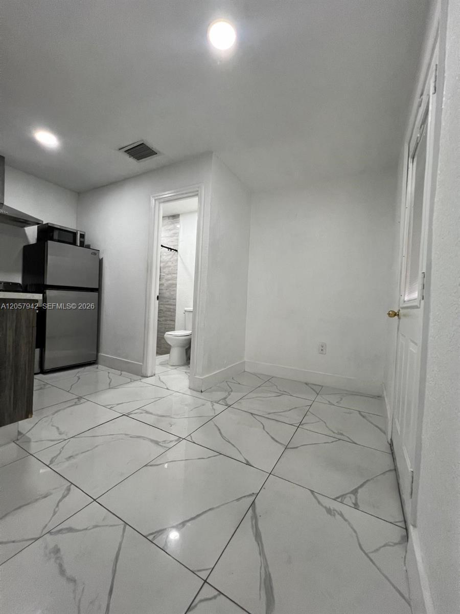 15010 NE 7th Ave, Miami FL 33161 photo 5