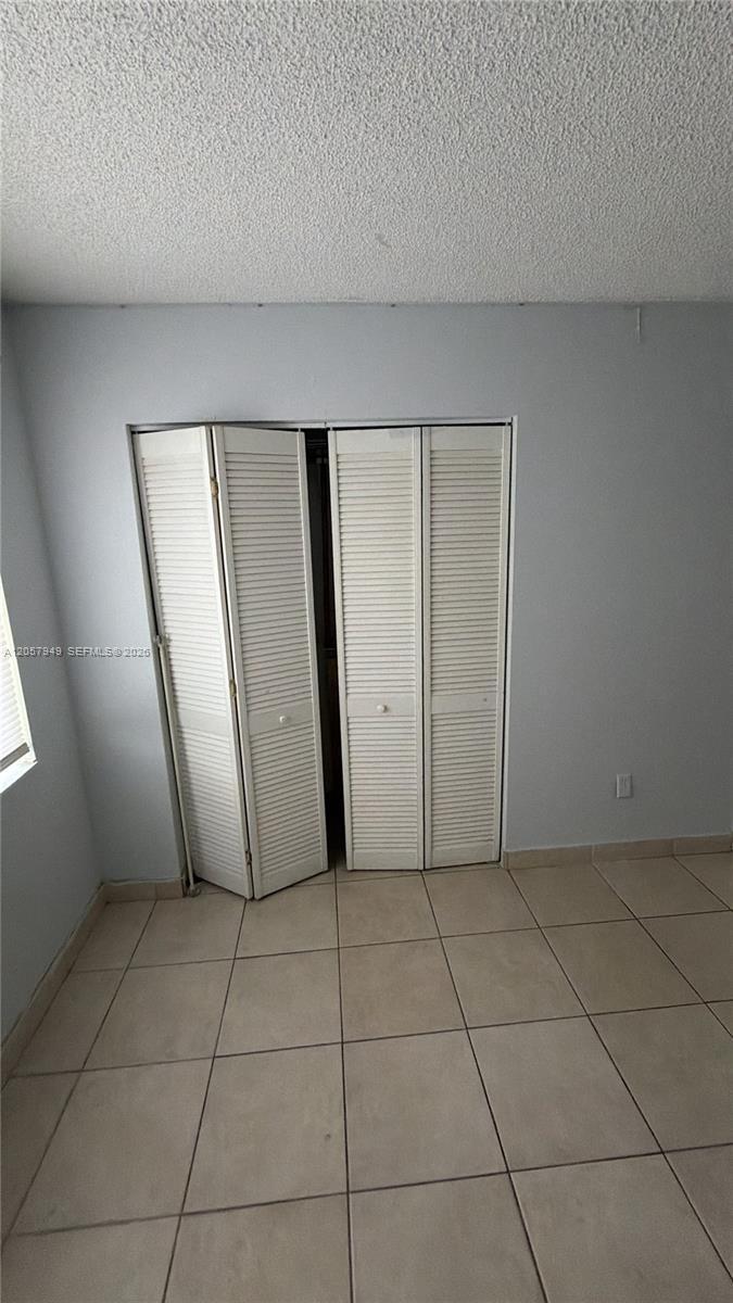 Miami, FL 33196 photo 2