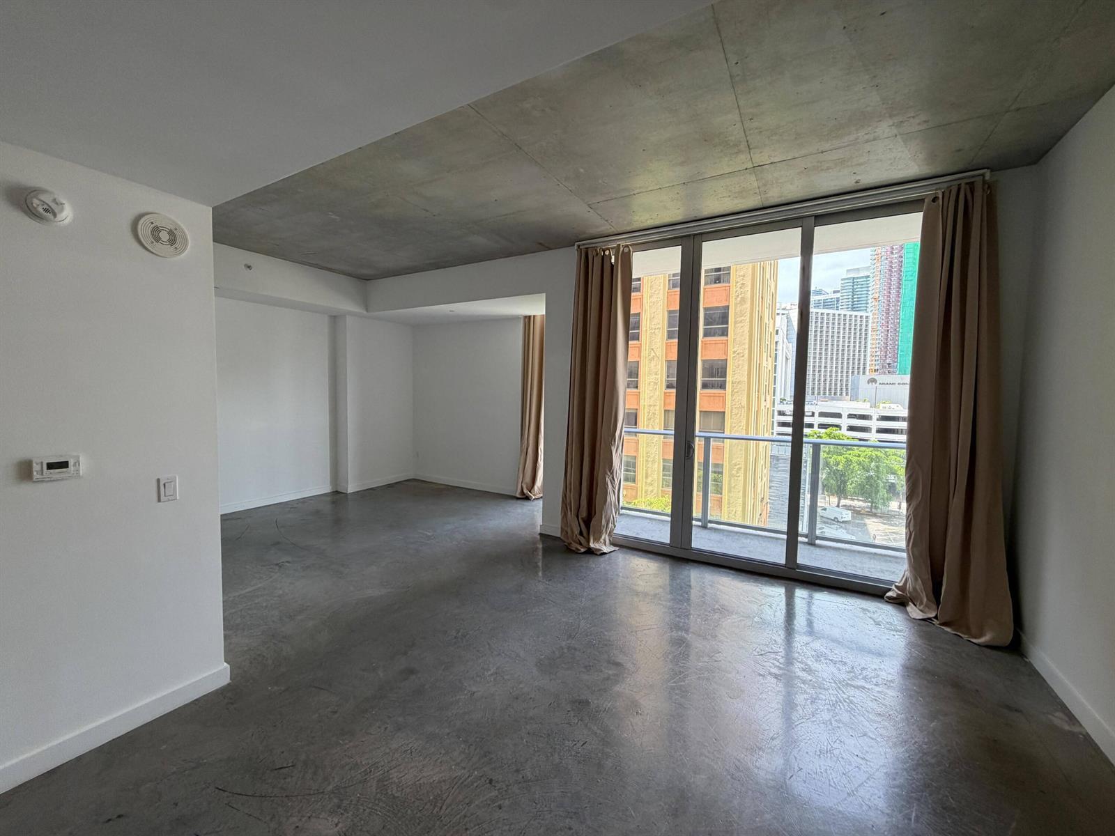 151 SE 1st Street Unit 609, Miami FL 33131 photo 5