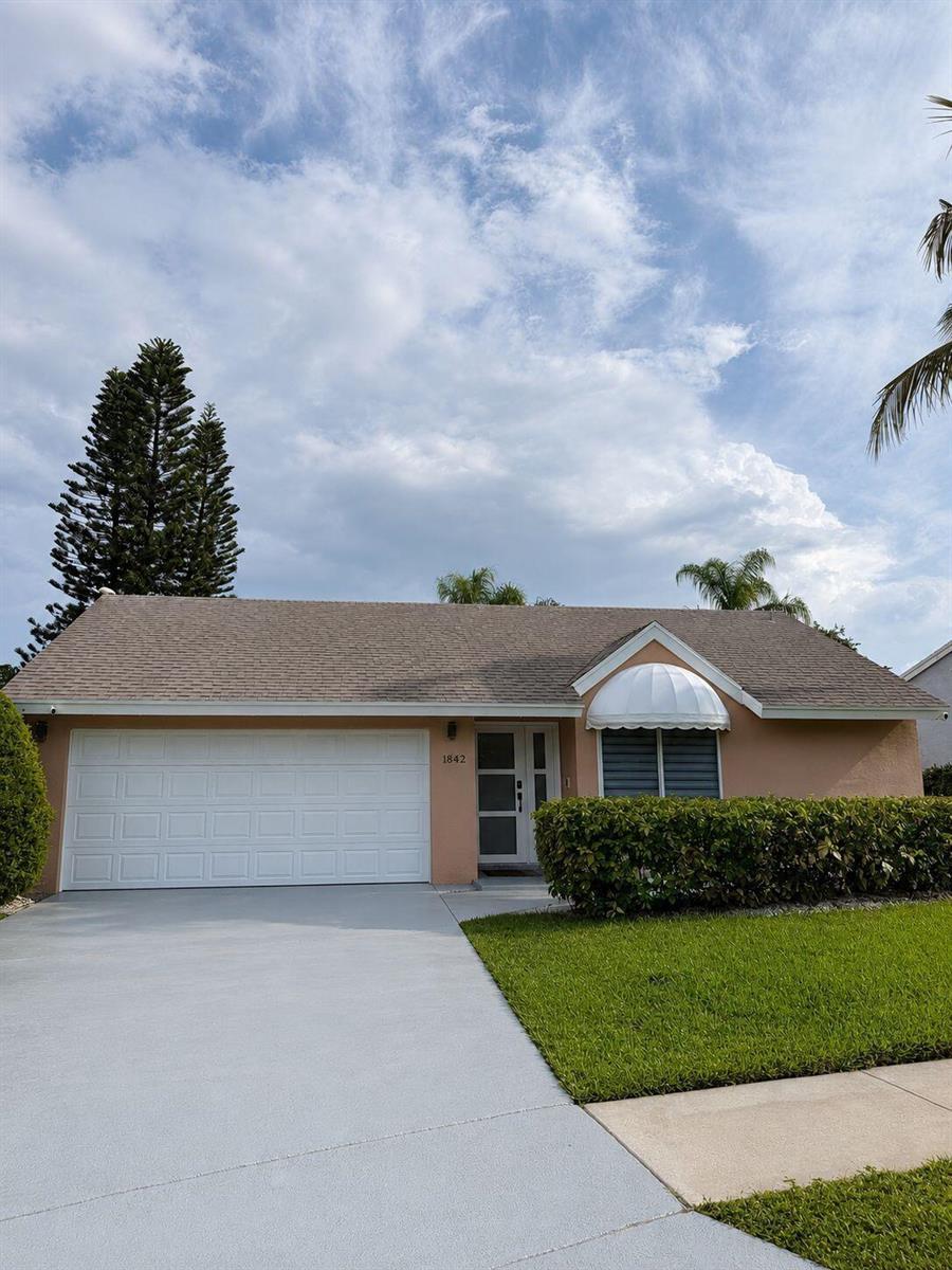 1842 EDGEWATER Drive, Boynton Beach FL 33436