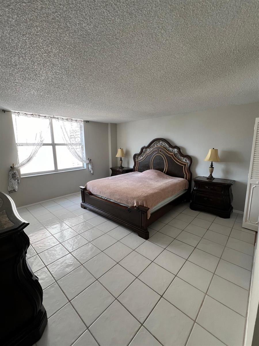 1865 S Ocean Drive # 17h, Hallandale Beach FL 33009 photo 4
