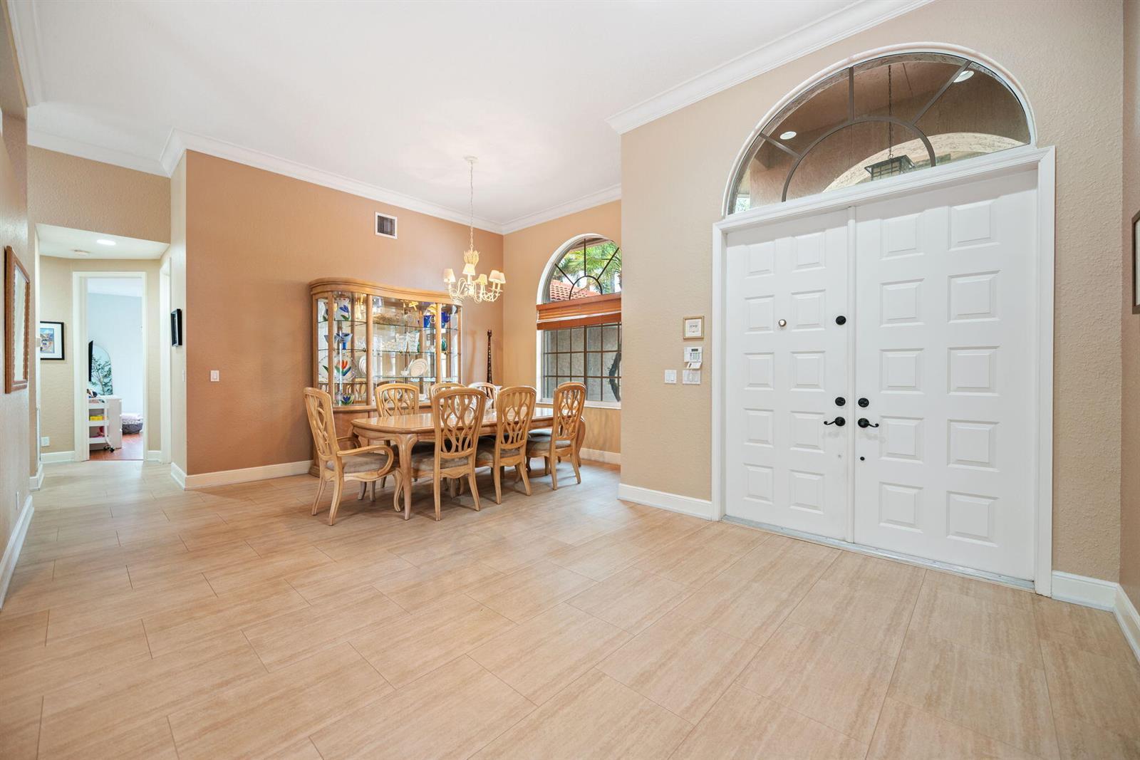 77 NW 108TH Way, Plantation FL 33324 photo 2
