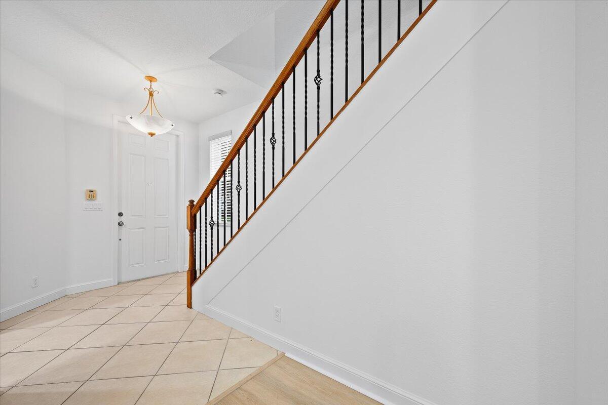 731 Duchess Court, Palm Beach Gardens FL 33410 photo 2