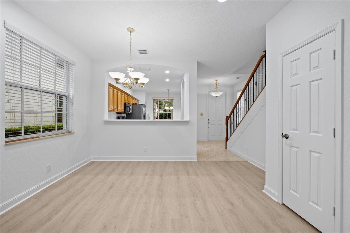 731 Duchess Court, Palm Beach Gardens FL 33410 photo 3