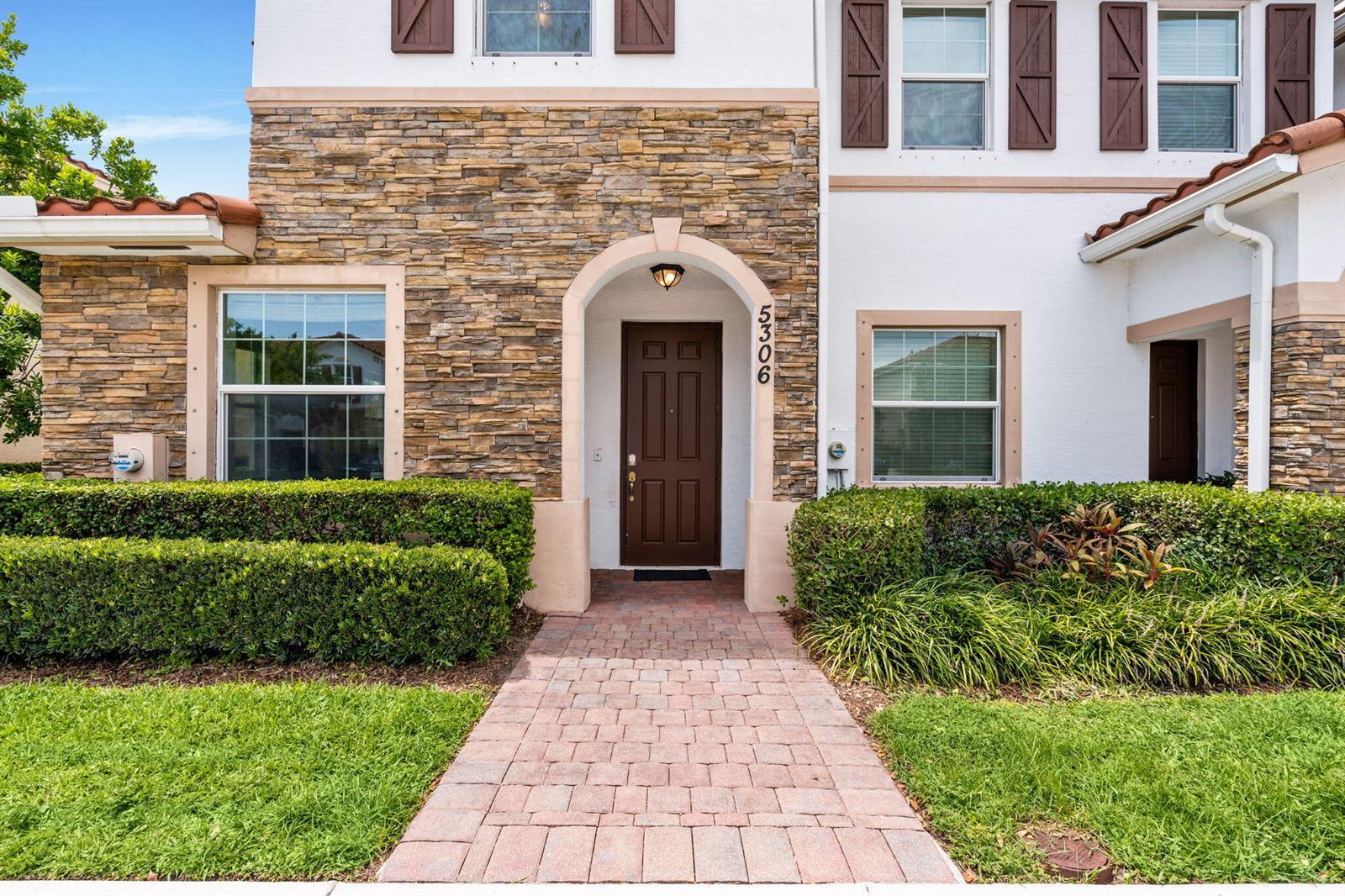 5306 Ellery Terrace, West Palm Beach FL 33417 photo 2