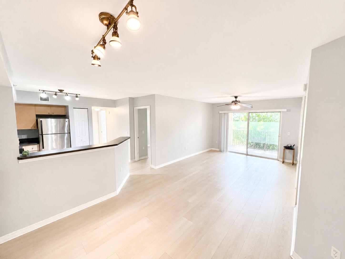4021 SAN MARINO Boulevard # 202, West Palm Beach FL 33409 photo 3