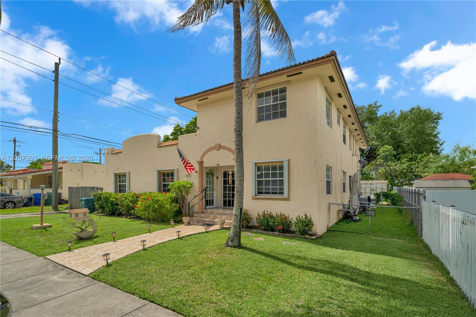 2204 SW 11th Ter, Miami FL 33135 photo 3