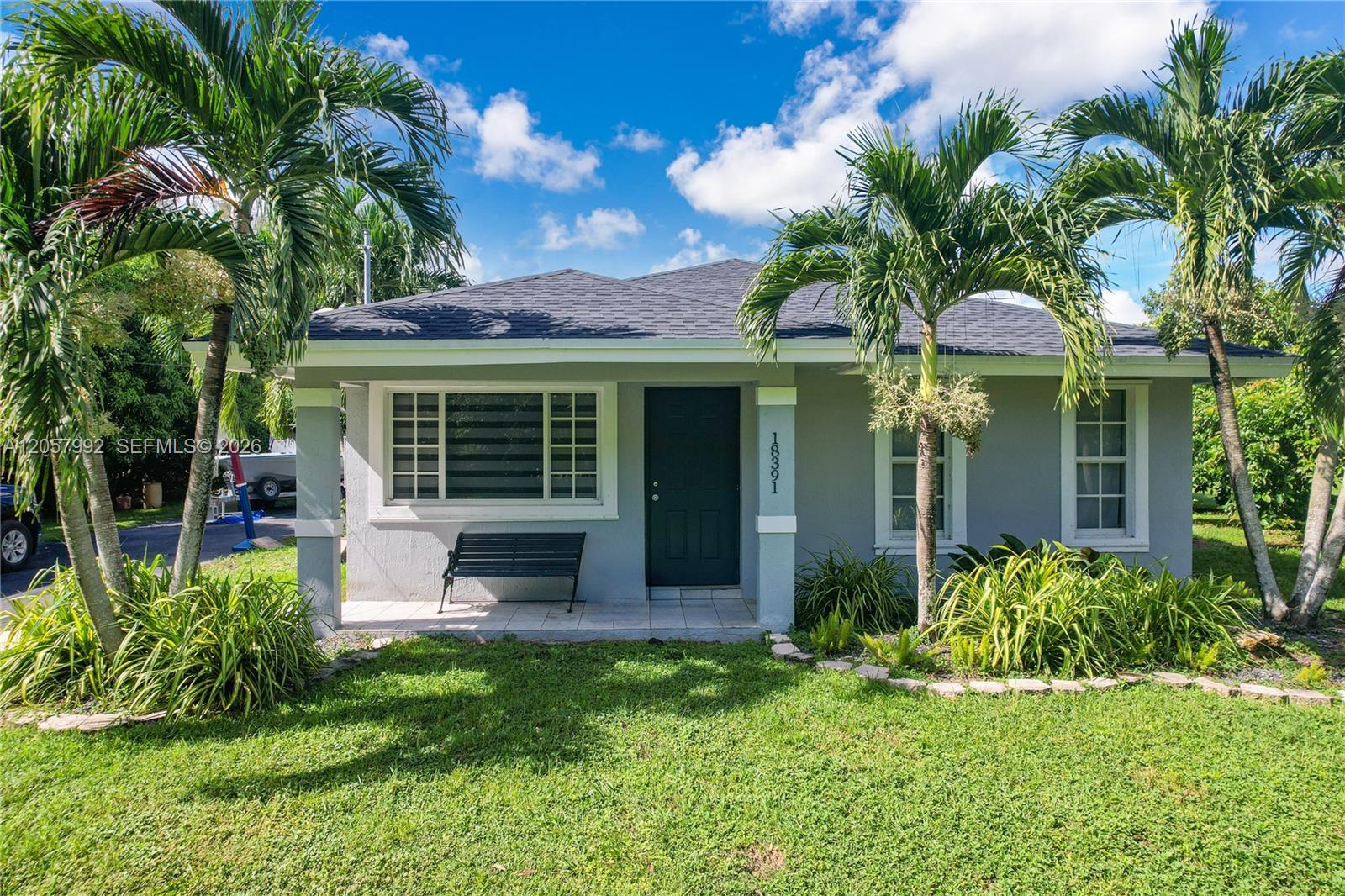 18391 SW 204th St, Miami FL 33187 photo 2