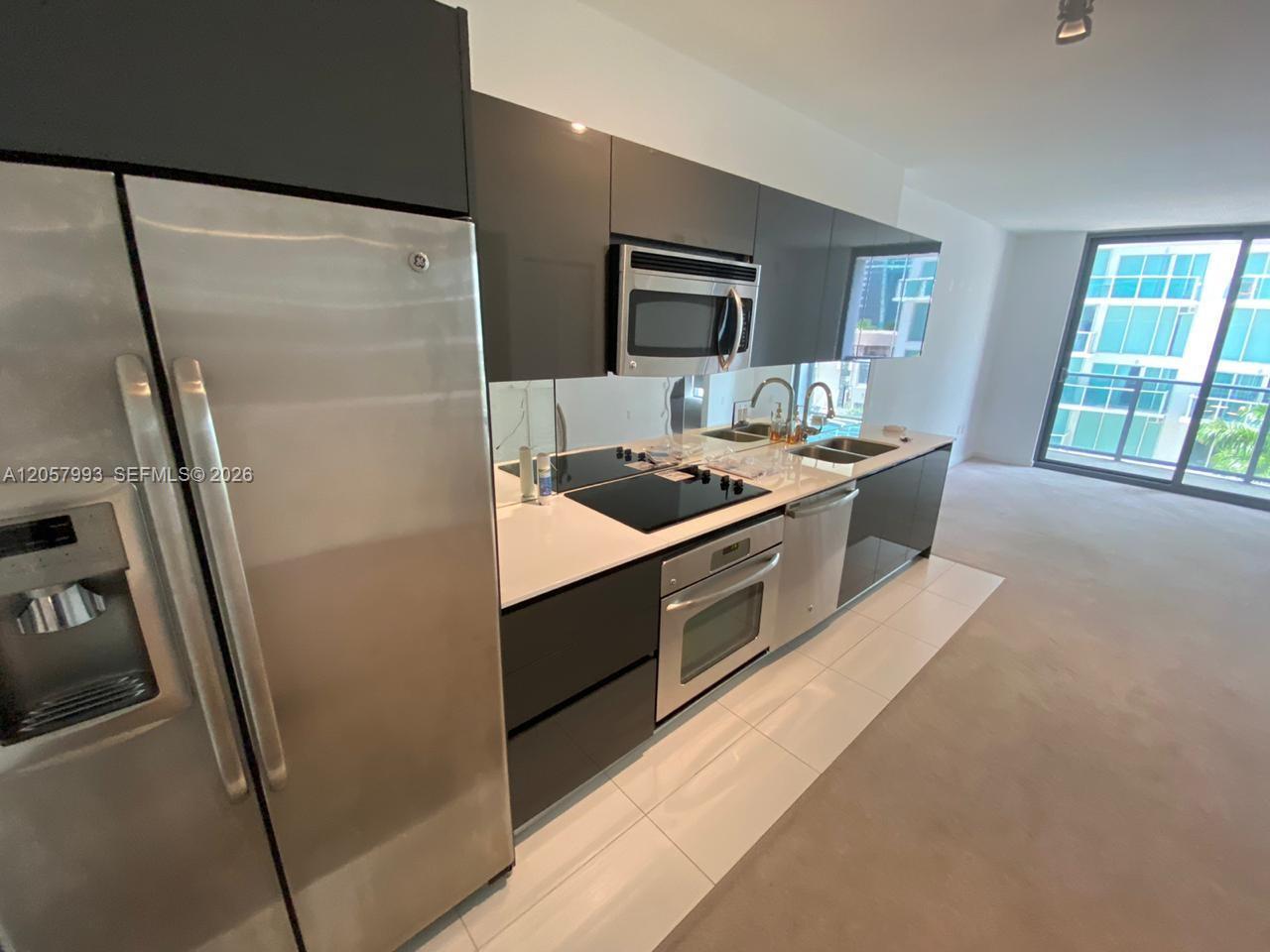 31 SE 6 street # 706, Miami FL 33131 photo 2
