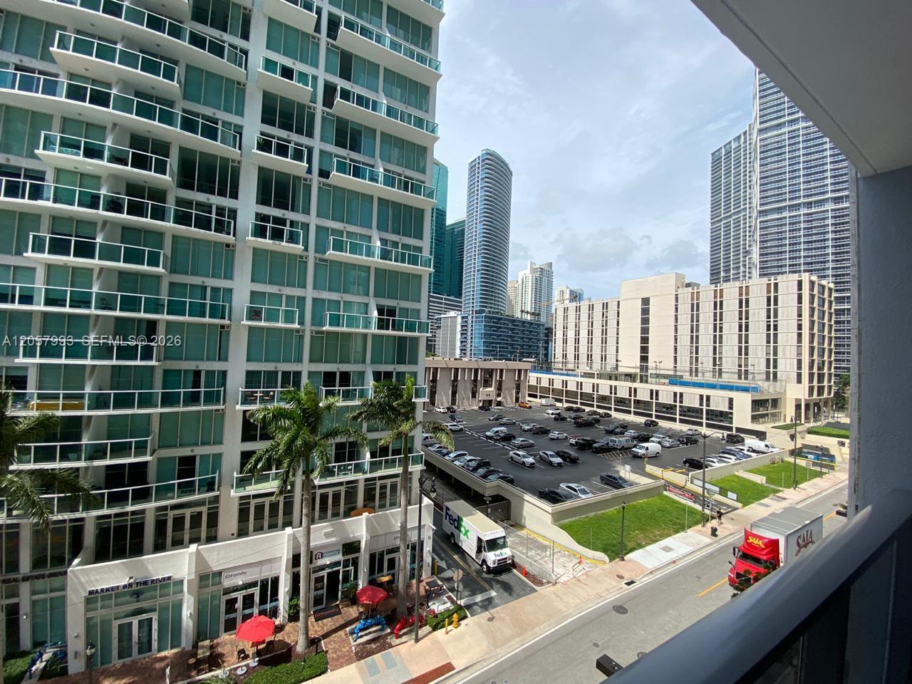 31 SE 6 street # 706, Miami FL 33131 photo 3