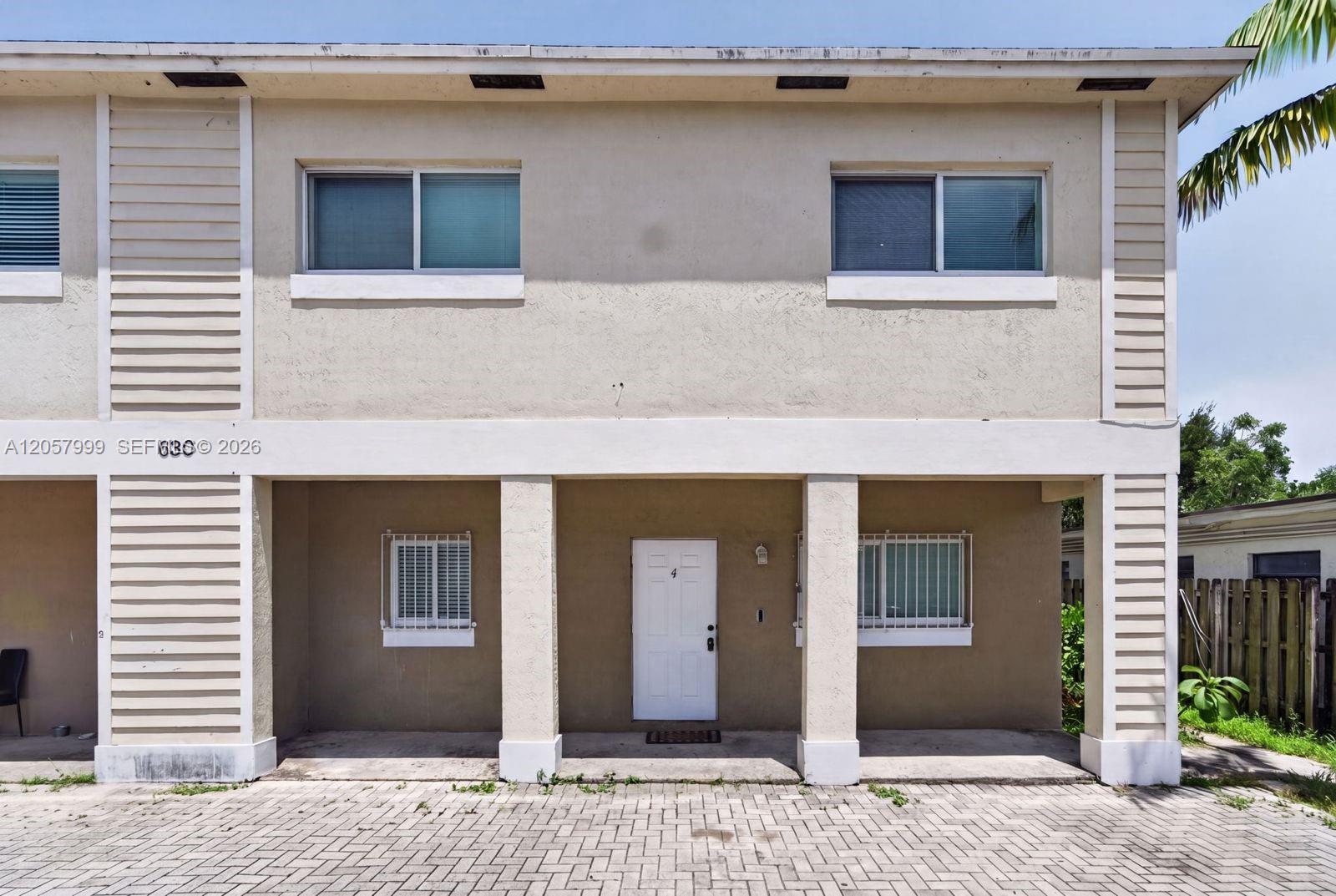 630 NW 10th Ter # 4, Fort Lauderdale FL 33311 photo 4