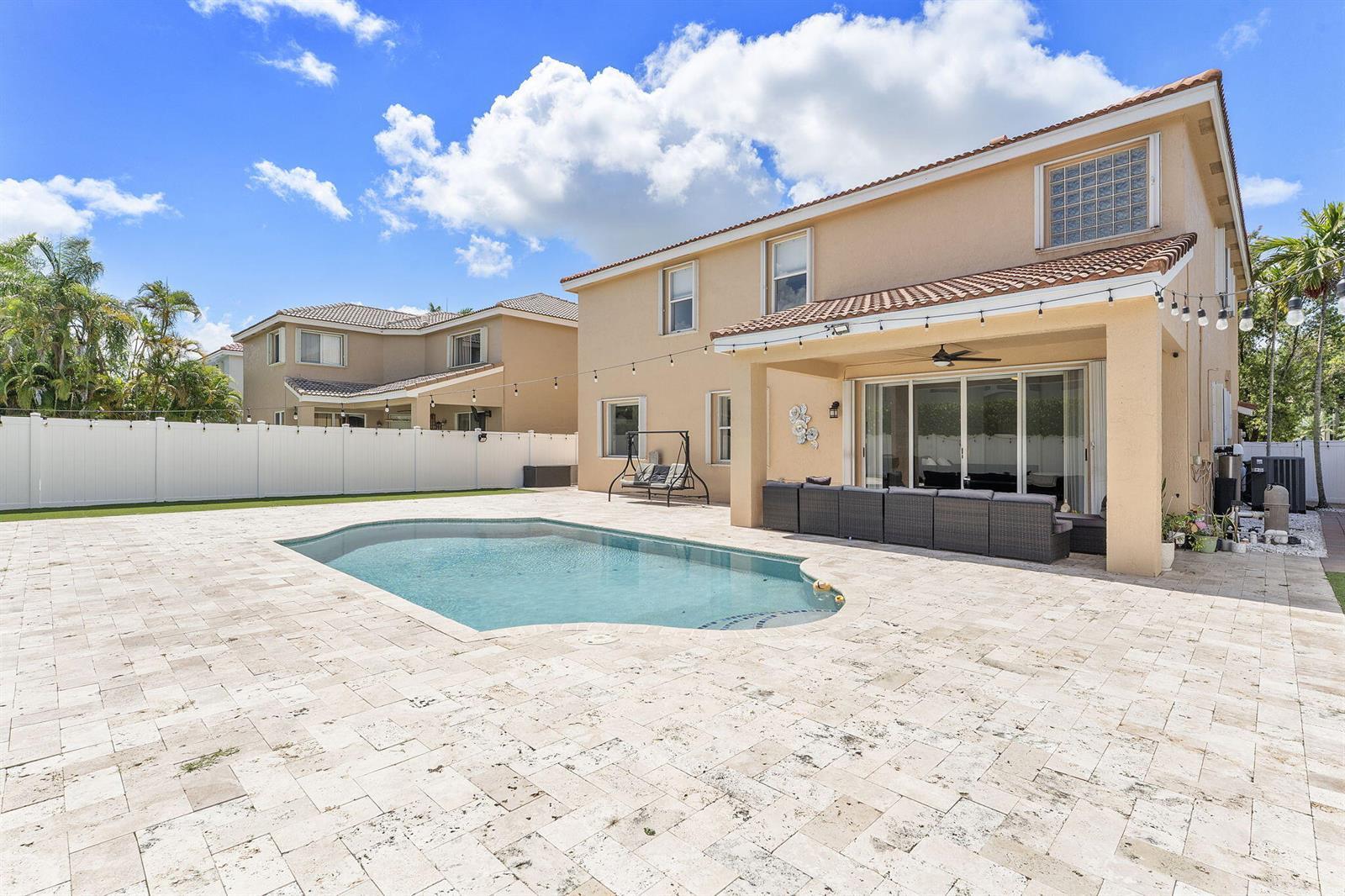 16223 SW 15TH Street, Pembroke Pines FL 33027 photo 4