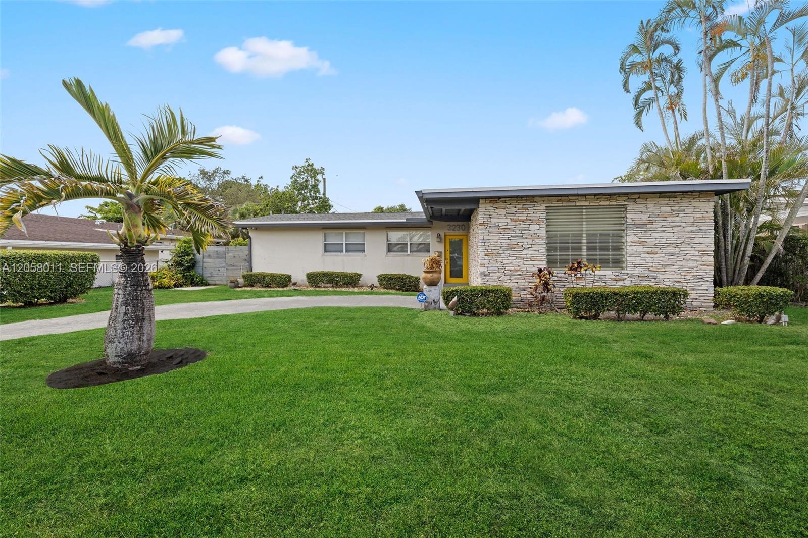 3230 SW 23rd St, Fort Lauderdale FL 33312 photo 3
