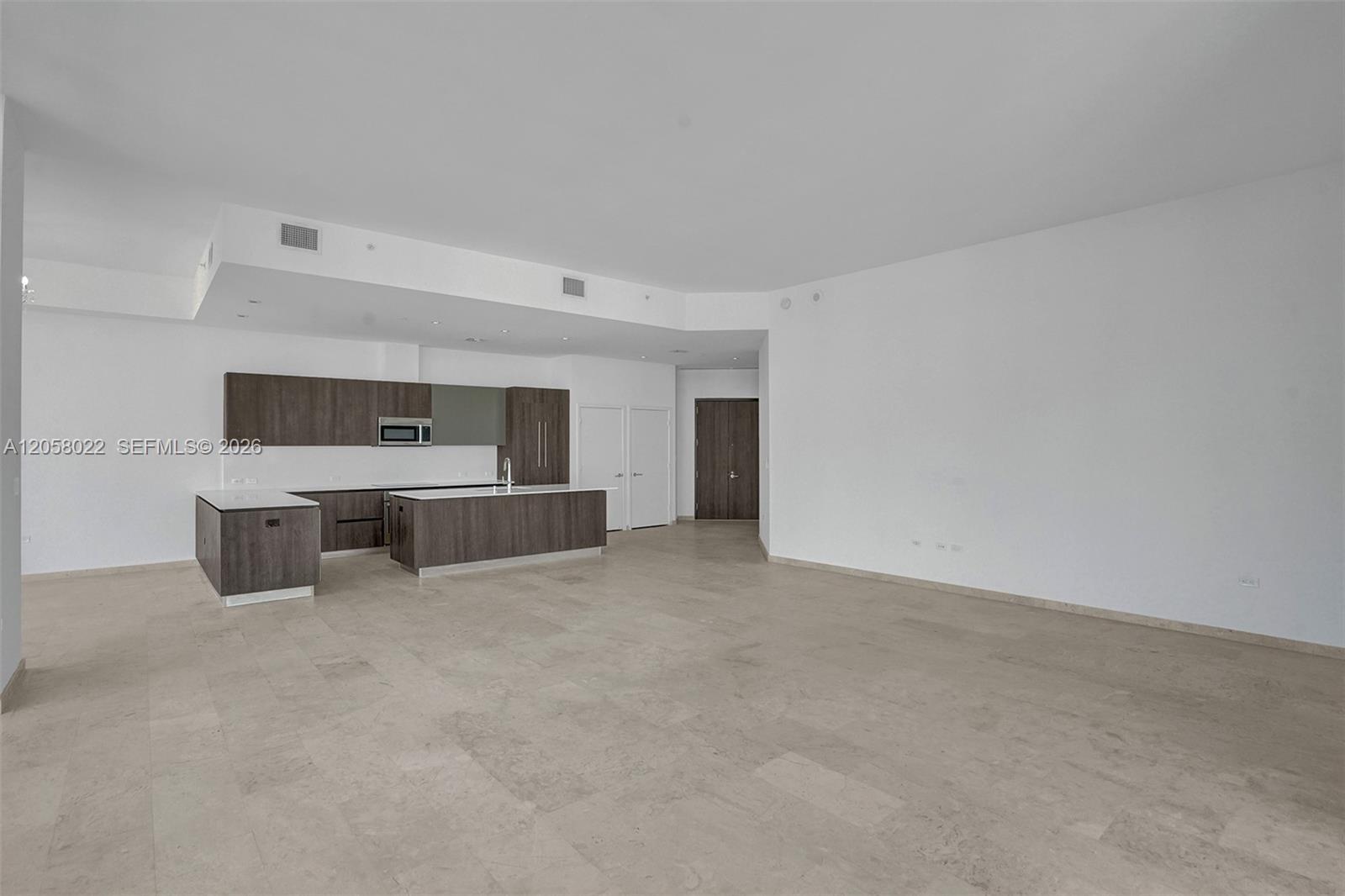 88 SW 7th St # 4011, Miami FL 33130 photo 5
