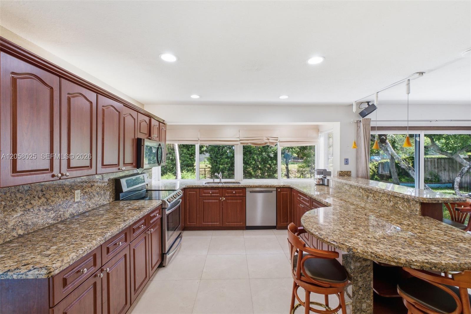 12765 SW 110th Ter, Miami FL 33186 photo 4