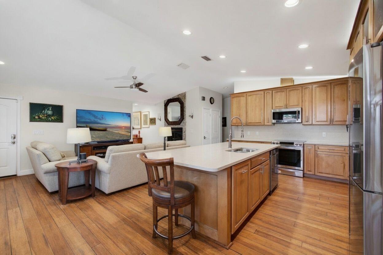 5673 SE INEZ Avenue, Stuart FL 34997 photo 5