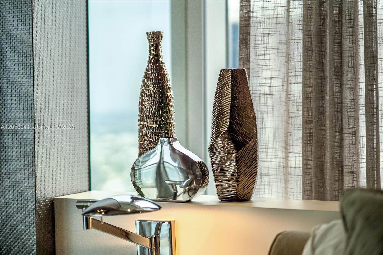 475 Brickell Ave # 5013, Miami FL 33131 photo 3