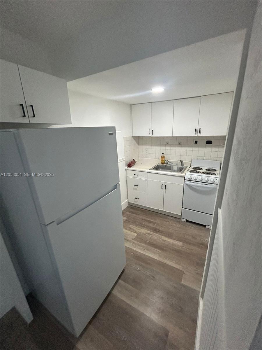 1035 N Andrews Ave # 6, Fort Lauderdale FL 33311 photo 2