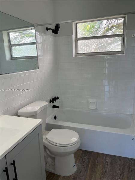 5741 NE 18th Ave # 2a, Fort Lauderdale FL 33334 photo 3