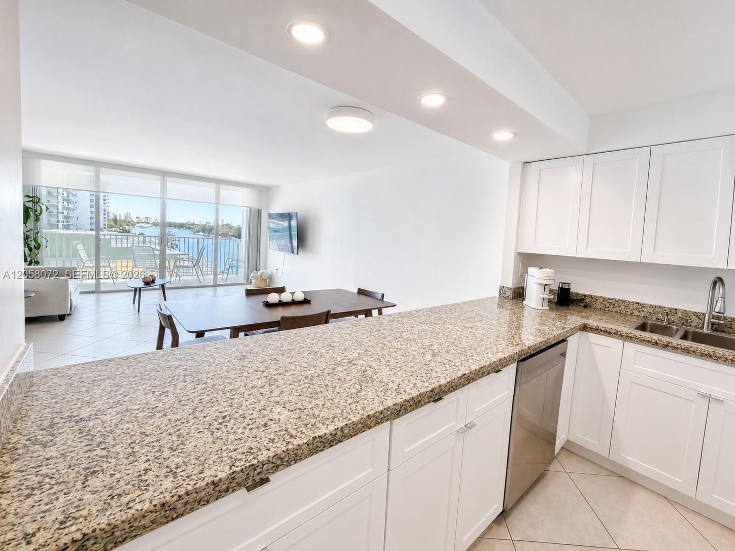 5838 Collins Ave # 5G, Miami Beach FL 33140 photo 5