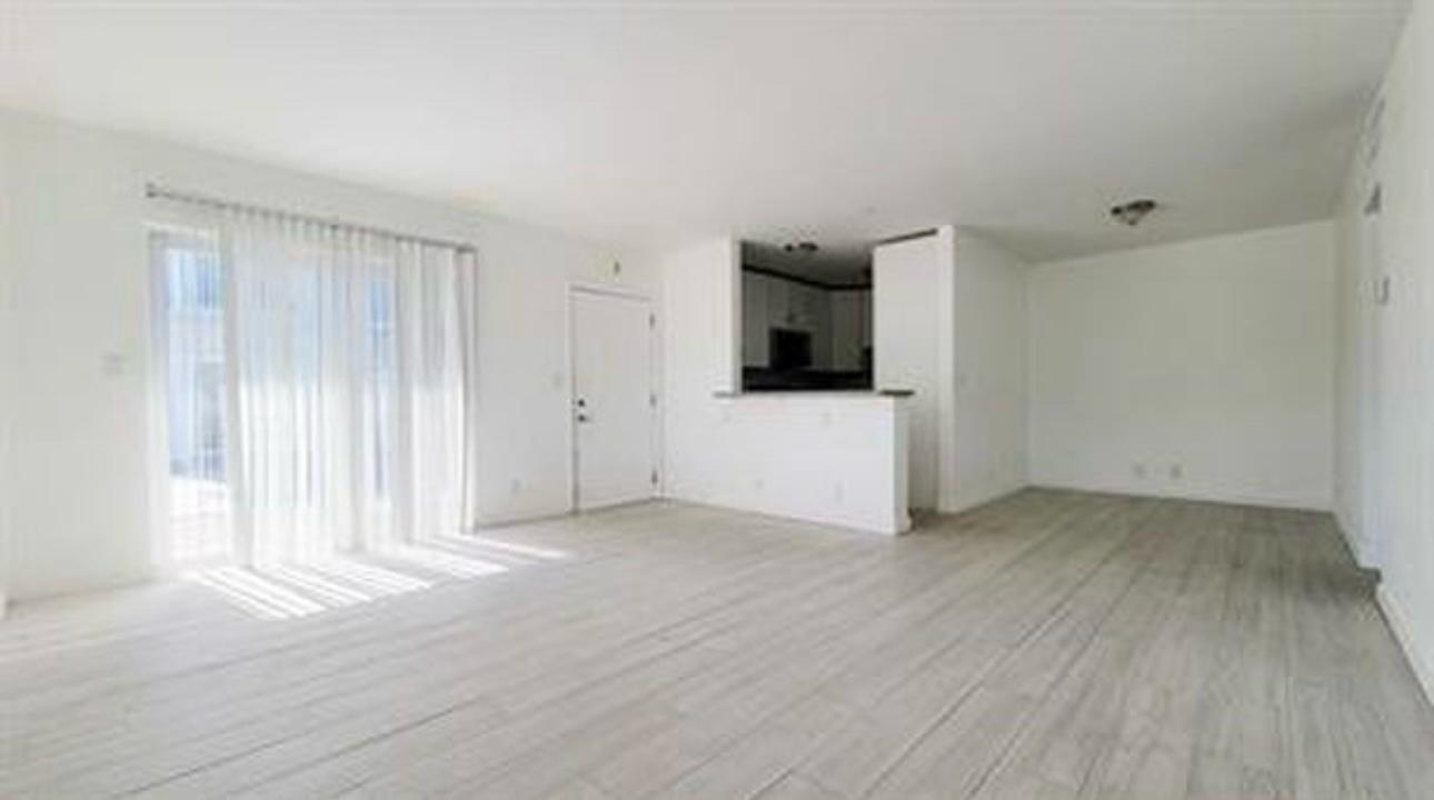 930 N 14TH Court # 15, Hollywood FL 33020 photo 5