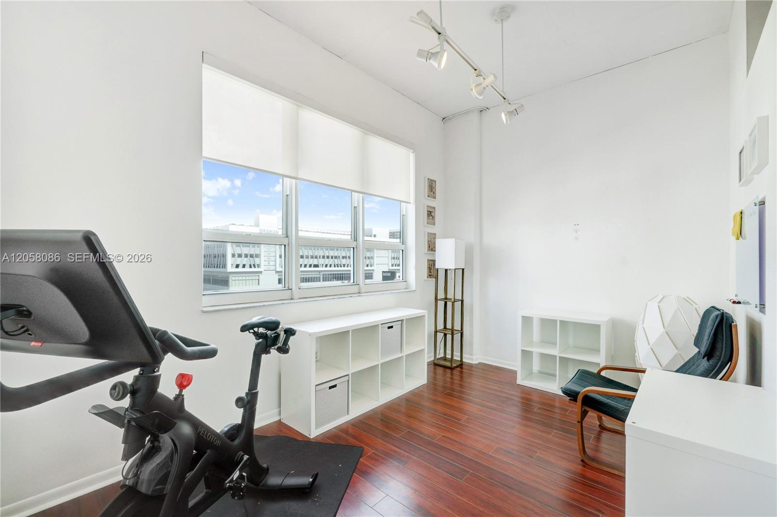 2001 Biscayne Blvd # 2514, Miami FL 33137 photo 5