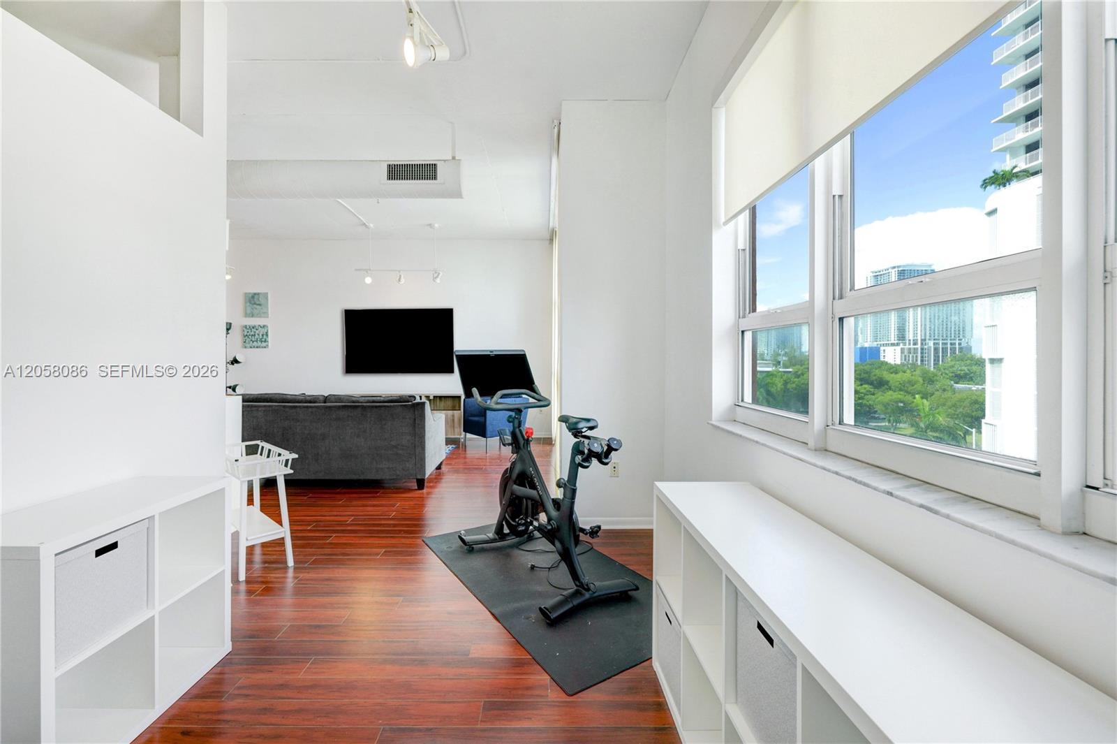 2001 Biscayne Blvd # 2514, Miami FL 33137 photo 4