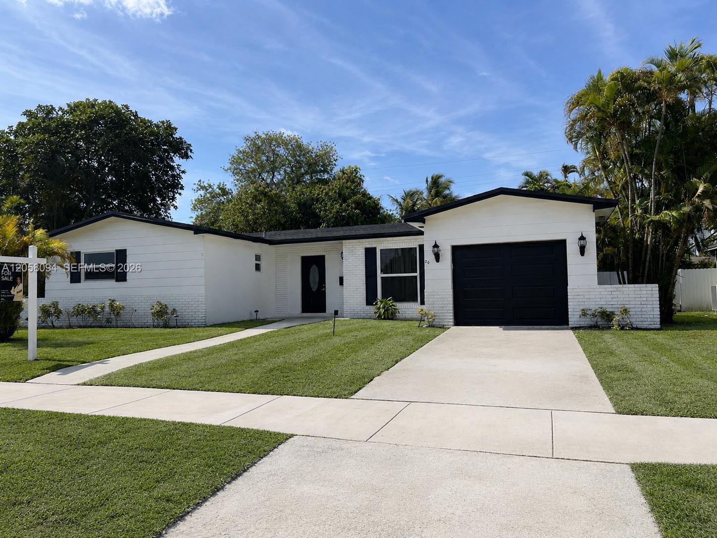 20 NE 210th St, Miami Gardens FL 33179
