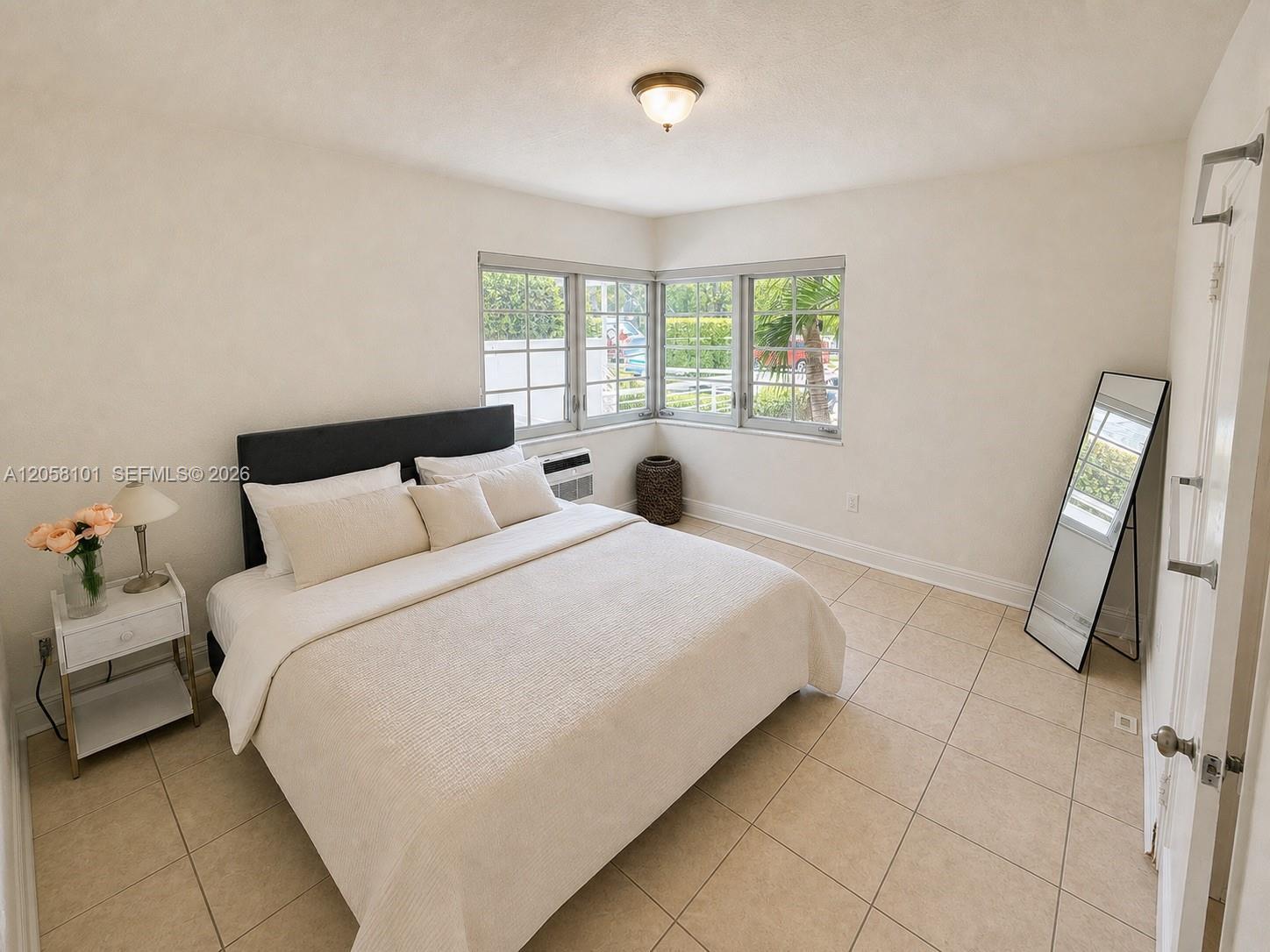 951 Jefferson Ave # 2, Miami Beach FL 33139