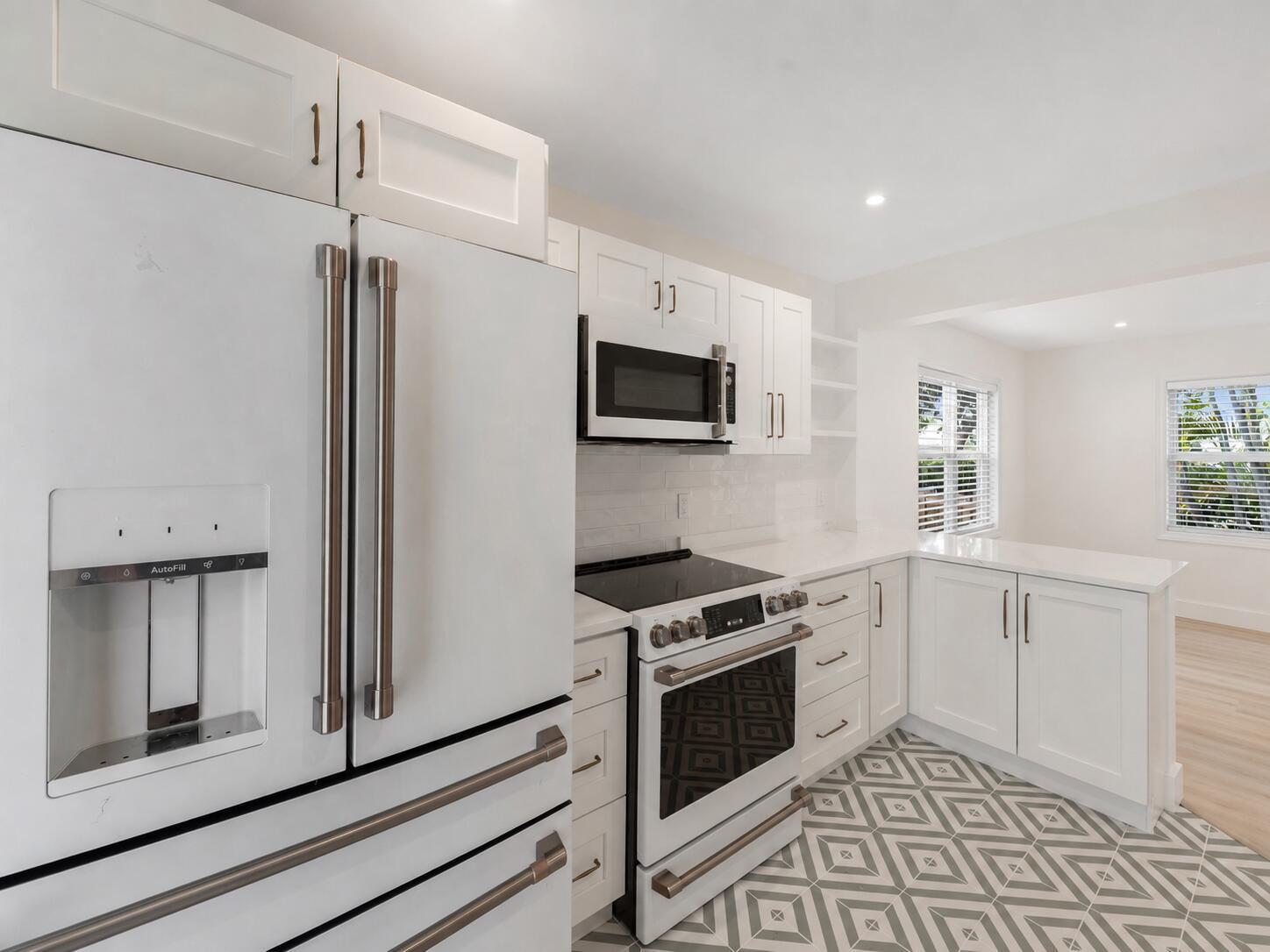 514 52ND Street, West Palm Beach FL 33407 photo 4