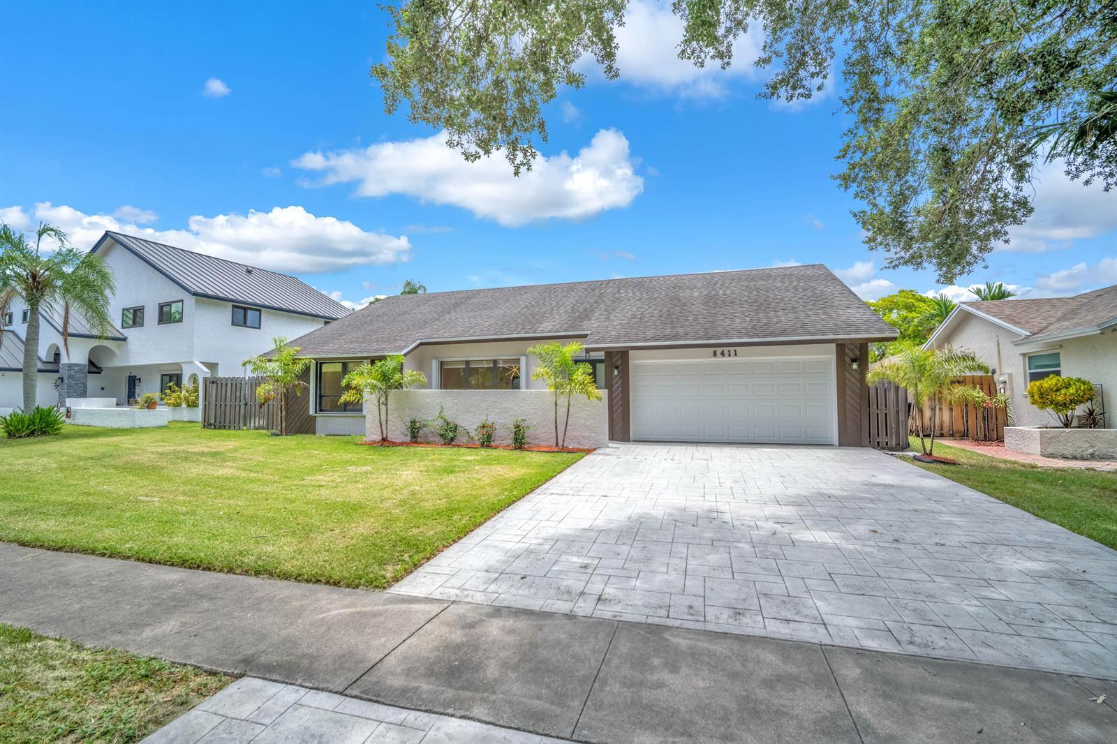 8411 SW 57TH Street, Davie FL 33328 photo 2