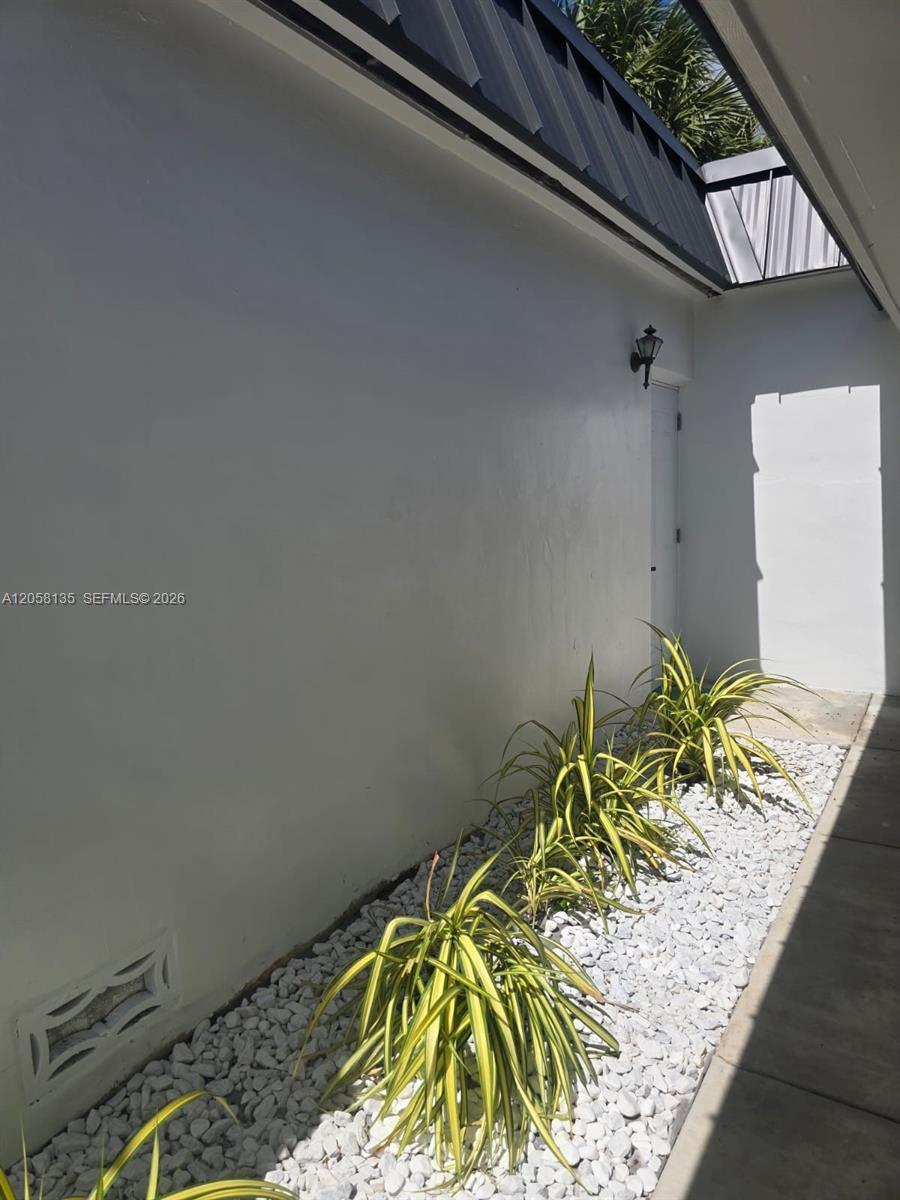 8404 SW 102nd Pl, Miami FL 33173 photo 4