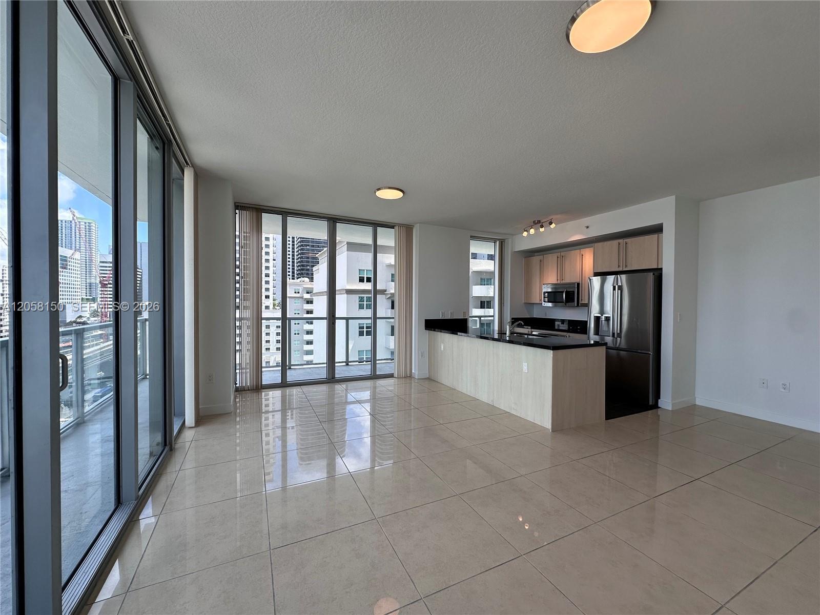 1111 SW 1st Ave, Miami FL 33130 photo 4