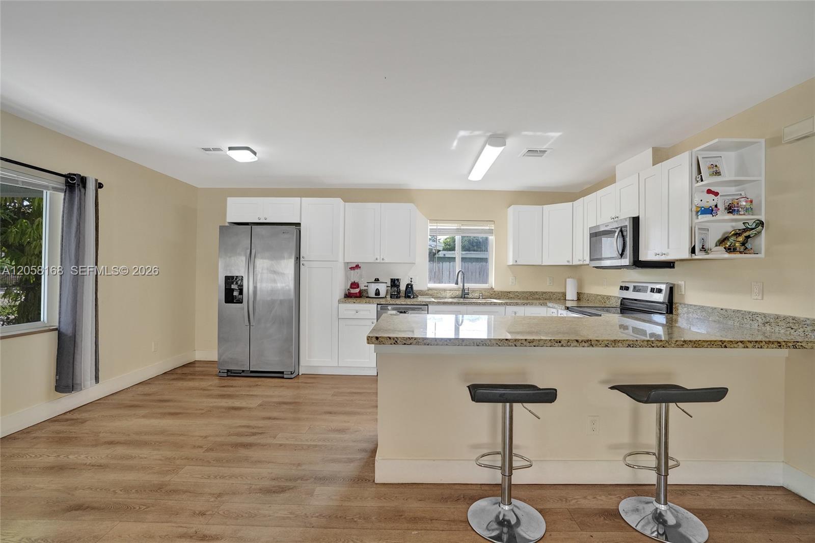2820 NW 4th St, Pompano Beach FL 33069 photo 3