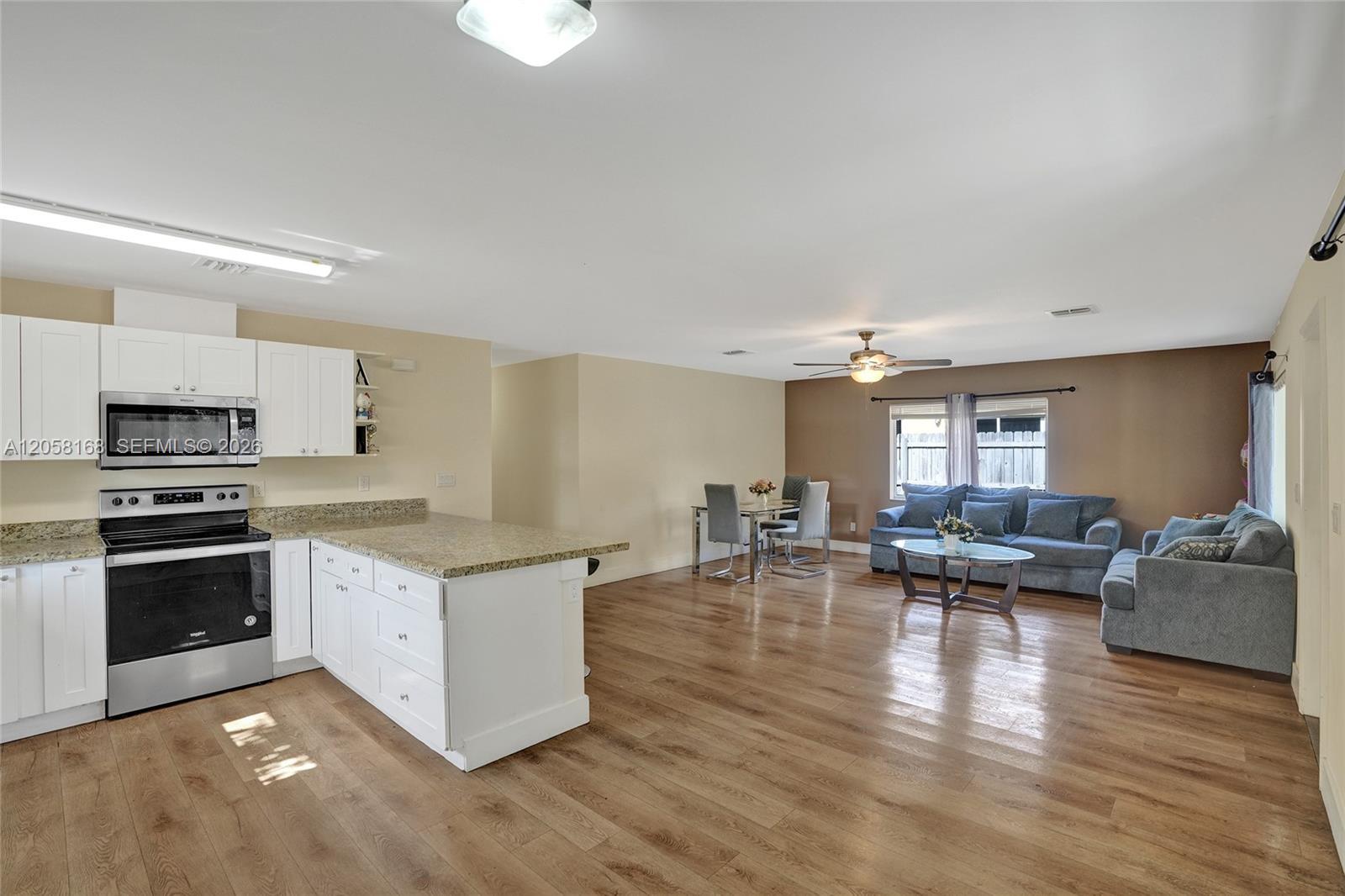 2820 NW 4th St, Pompano Beach FL 33069 photo 5