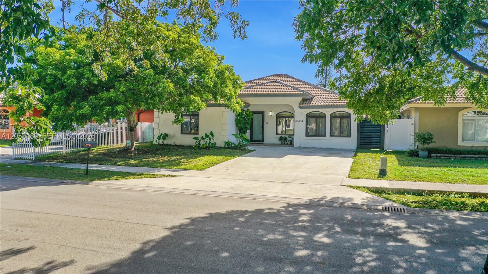 20464 NW 19th Ave, Miami Gardens FL 33056