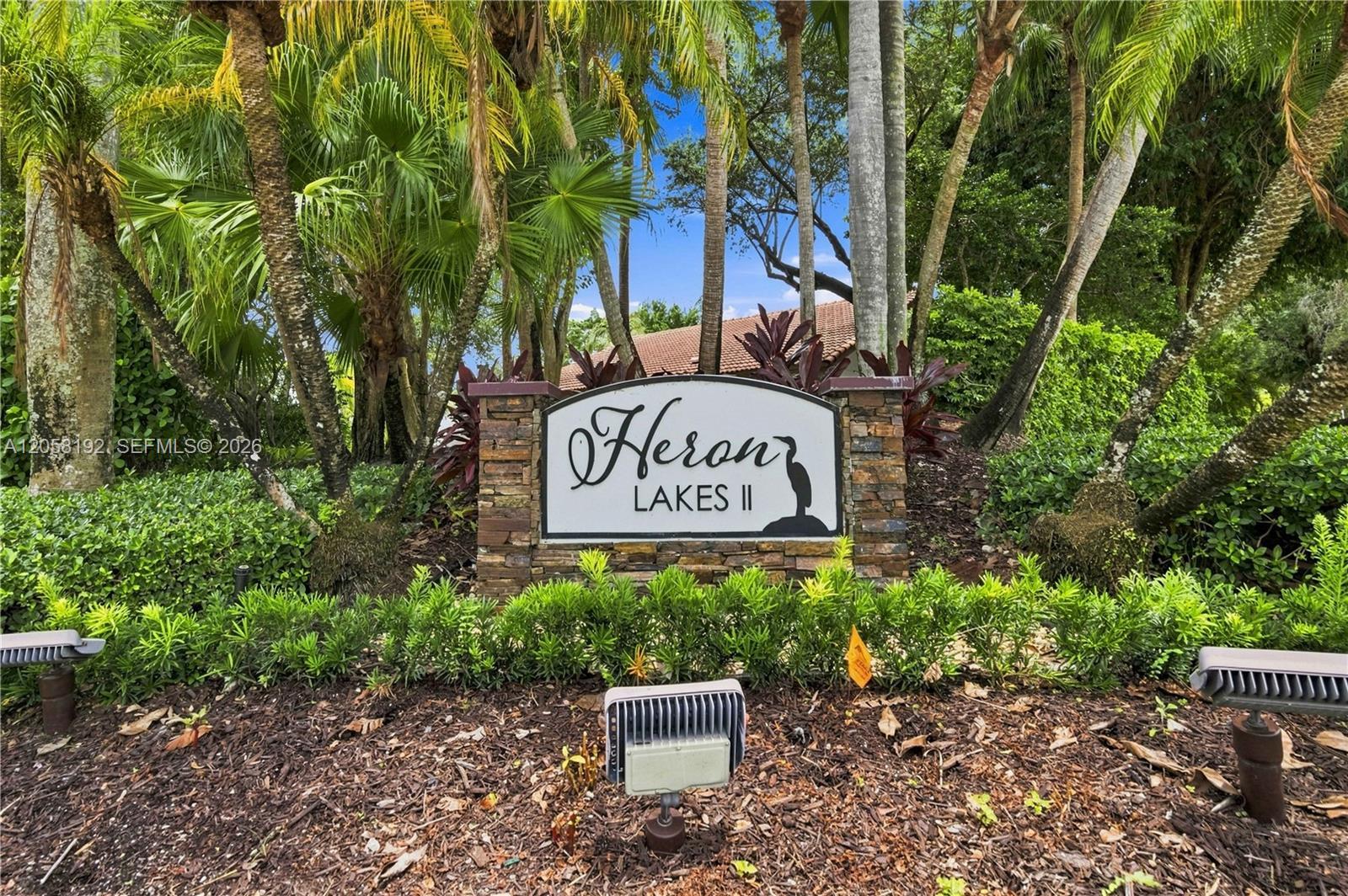 2083 Montpeliar, Weston FL 33326 photo 2
