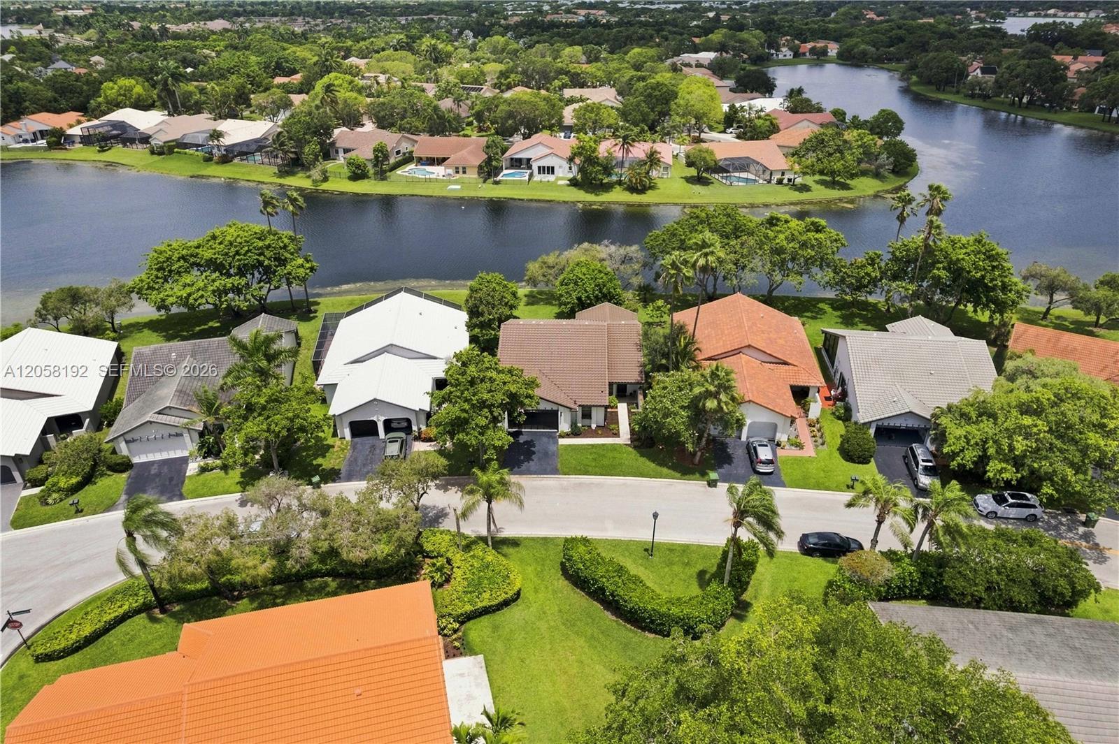 2083 Montpeliar, Weston FL 33326 photo 3