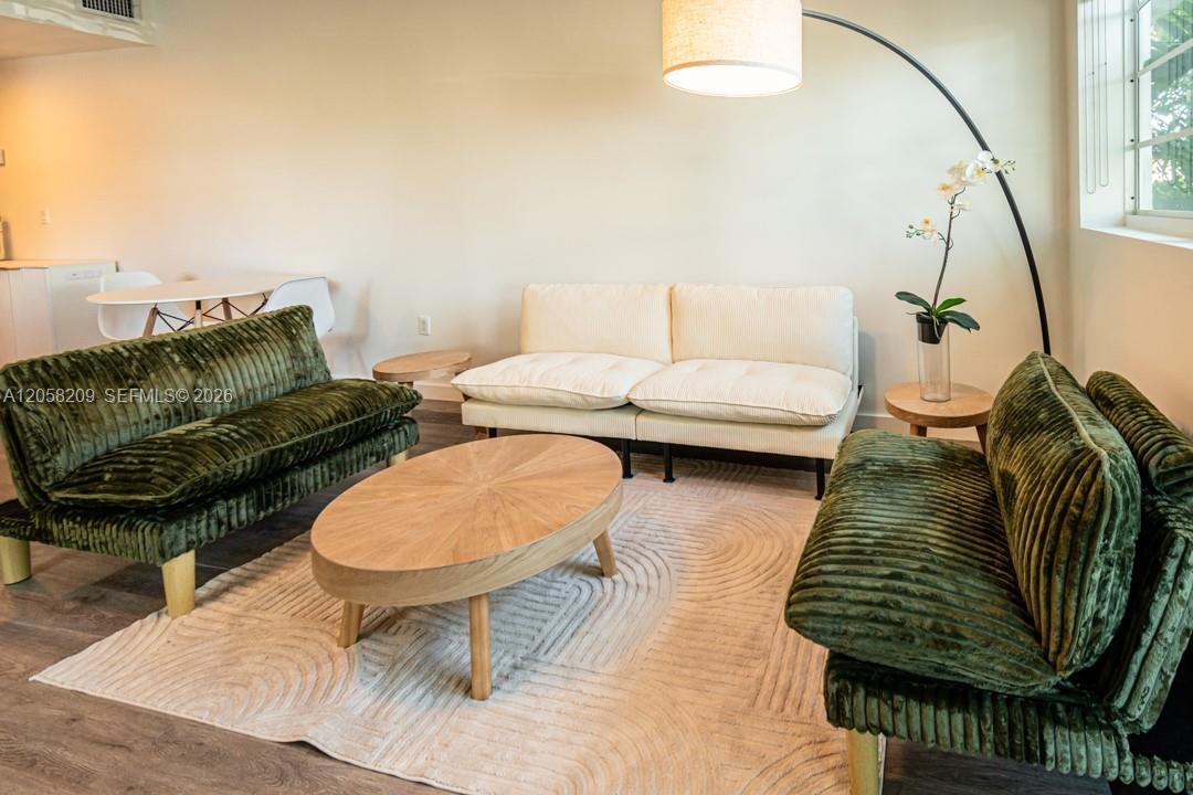 3917 N Meridian Ave # 101, Miami Beach FL 33140 photo 2