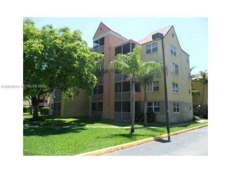 8343 Lake Dr # 101, Doral FL 33166 photo 2