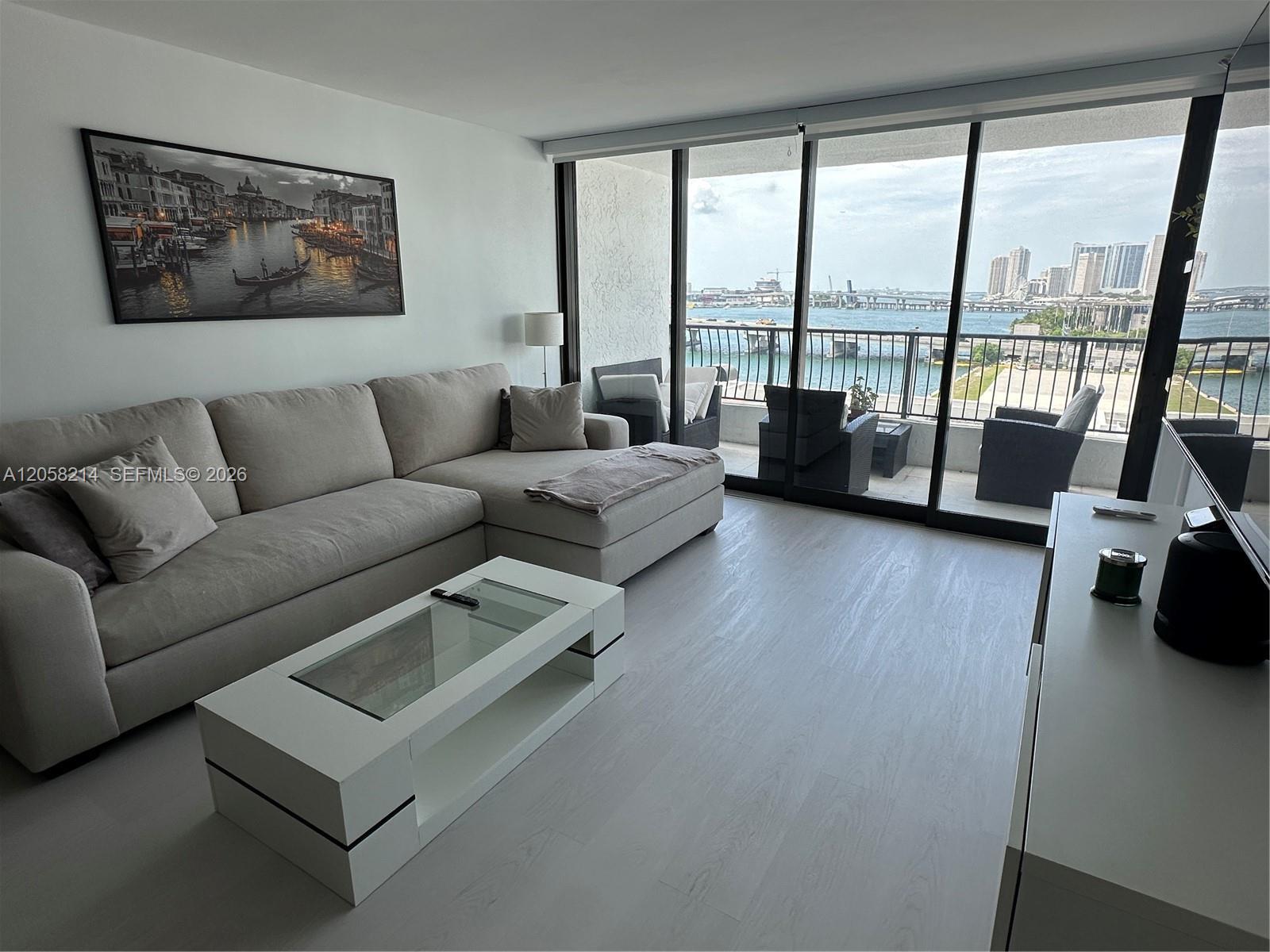 555 NE 15th St # 10I, Miami FL 33132 photo 5