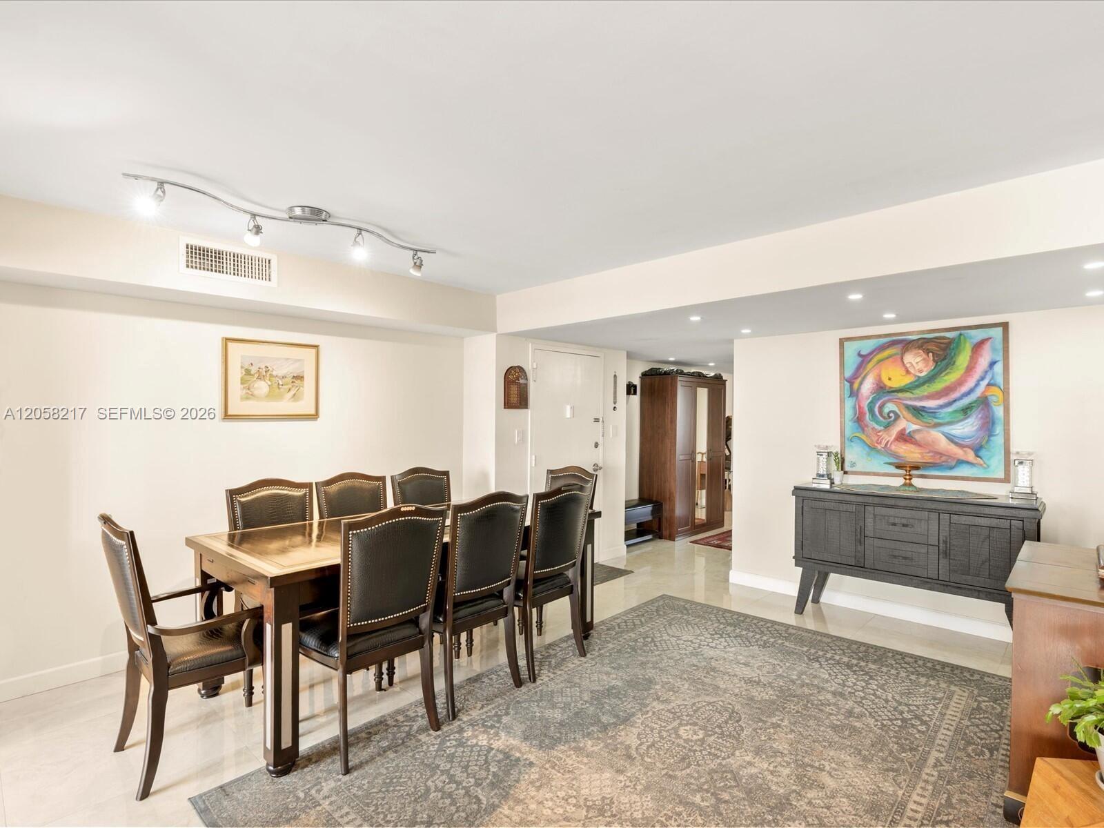 18071 Biscayne Blvd # 1401, Aventura FL 33160 photo 4