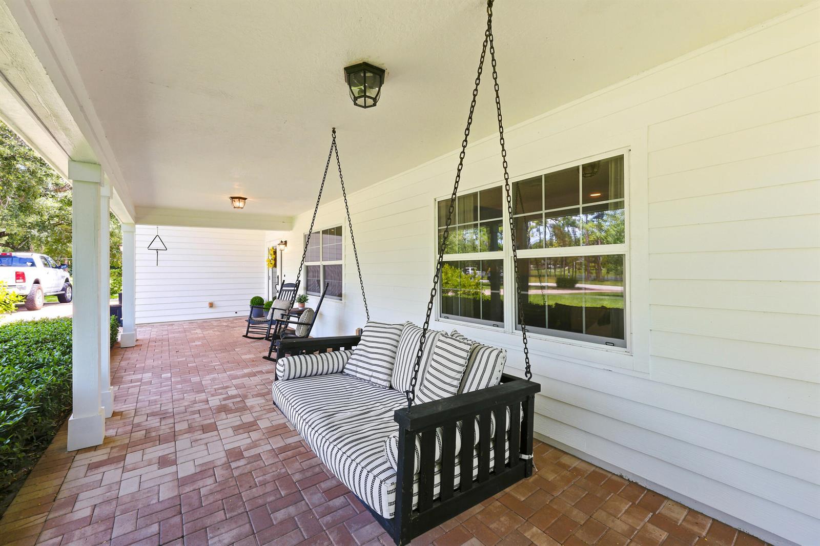10142 Trailwood Circle, Jupiter FL 33478 photo 4