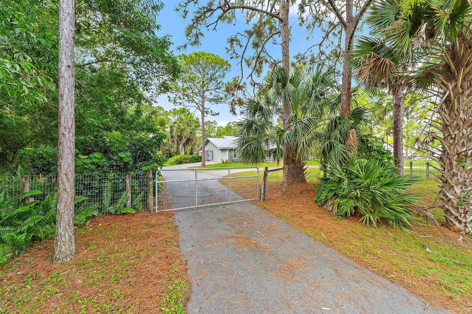 11314 150TH Court N, FL 33478 photo 4