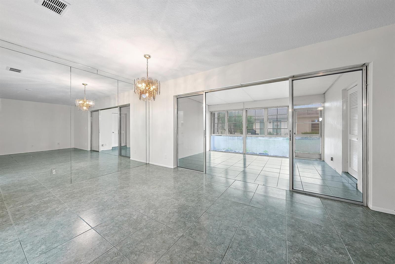 2638 Gately Drive E # 45, West Palm Beach FL 33415 photo 4