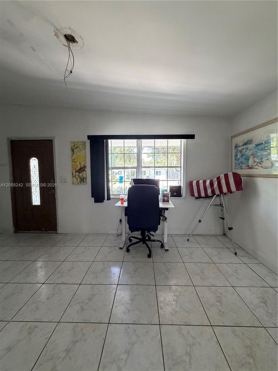 107 Edmund Rd, West Park FL 33023 photo 3