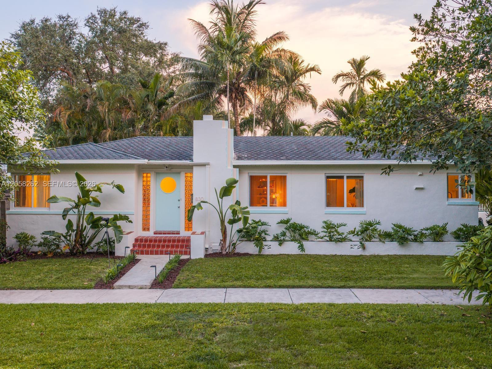830 NE 83rd St, Miami FL 33138