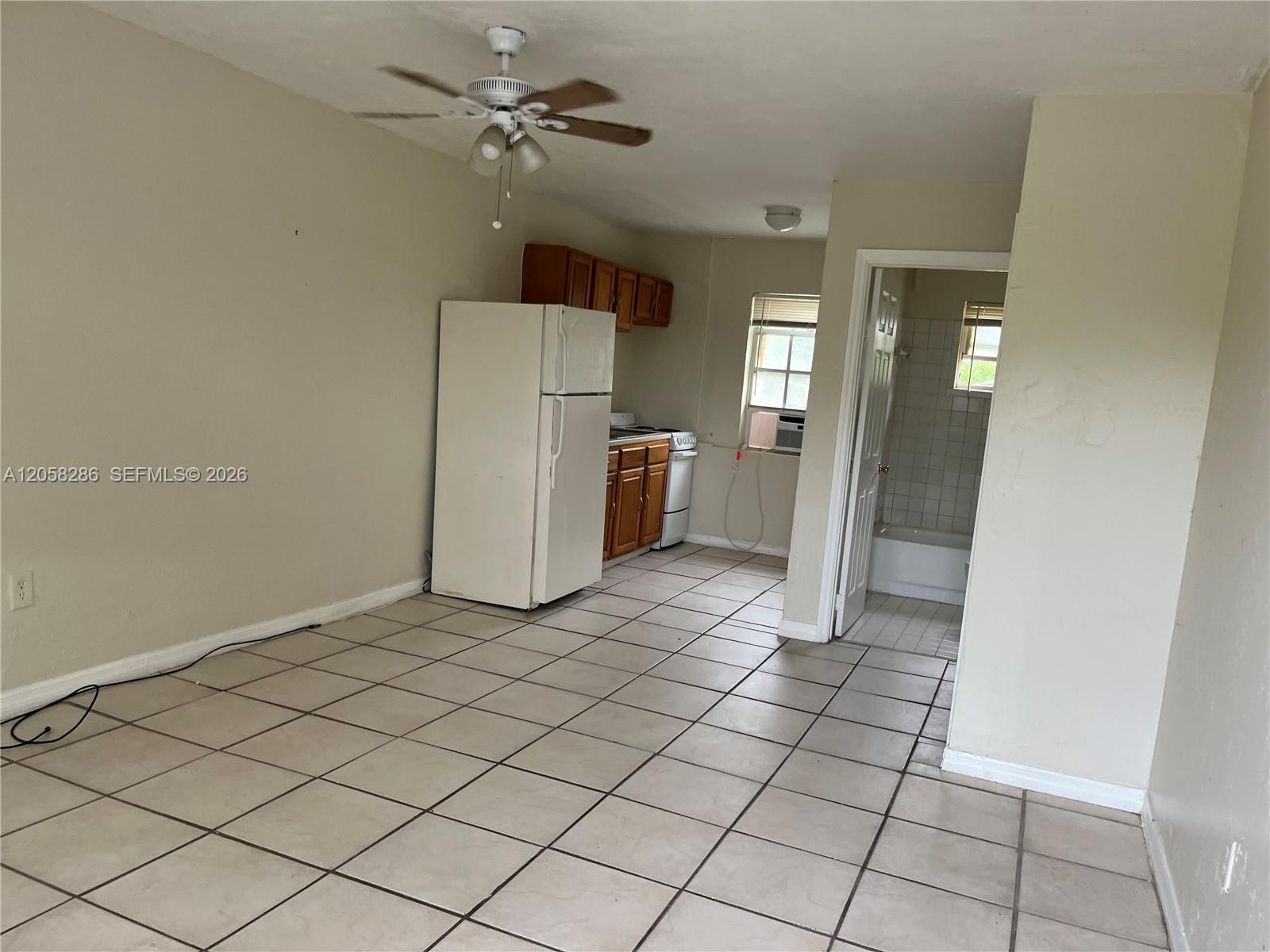 5010 Pembroke Rd # 8, West Park FL 33021 photo 3