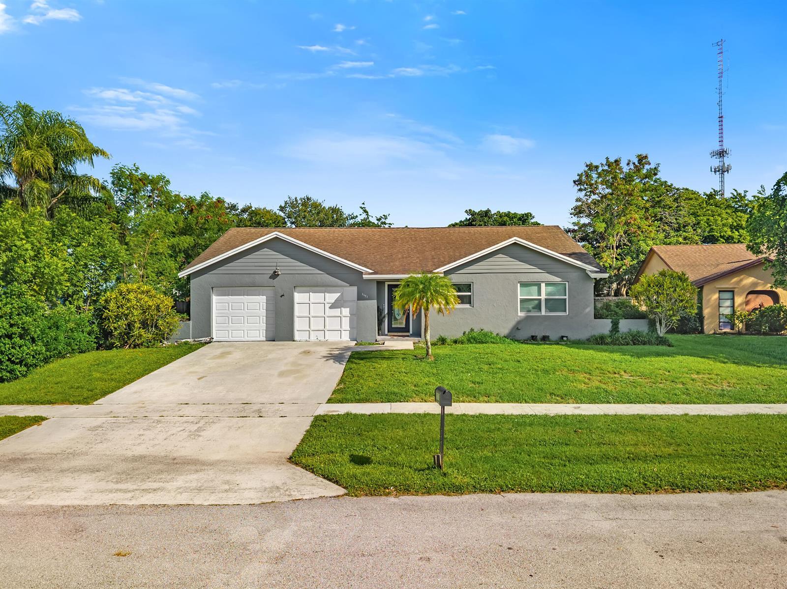 1171 Kinglet Terrace, Wellington FL 33414 photo 2